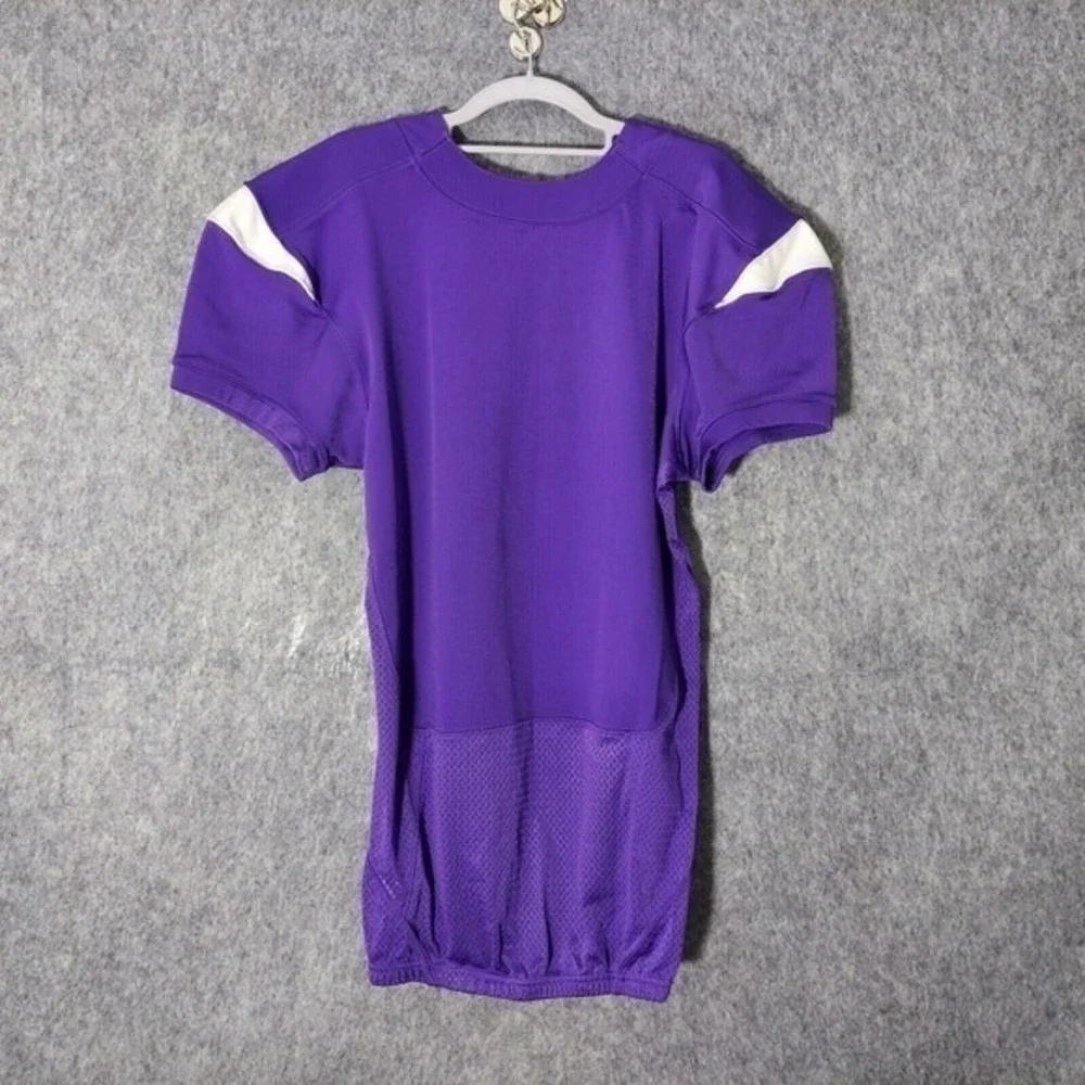 Nike Training‎ Jersey Men Medium Purple Padded Football Short Sleeve Athletic